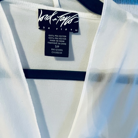 Beautiful Lord and Taylor blouse. - Picture 2 of 4